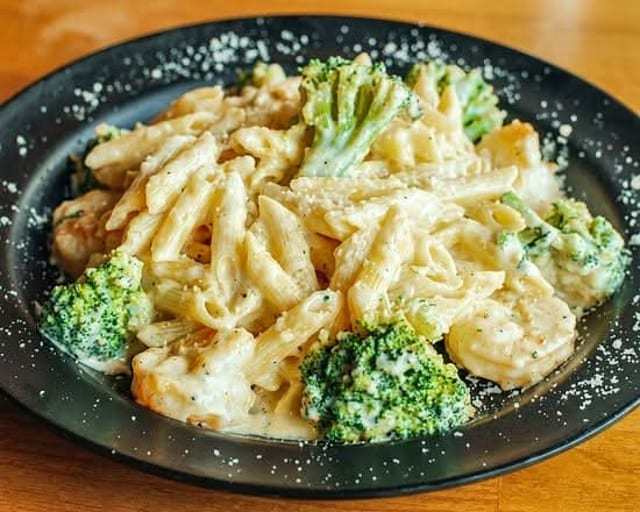 Penne Shrimp and Broccoli.