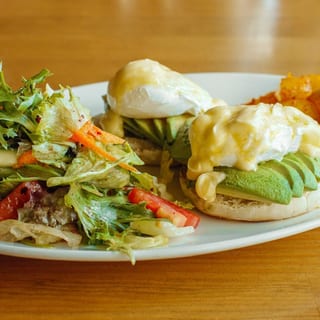 Eggs Benedict Avocado